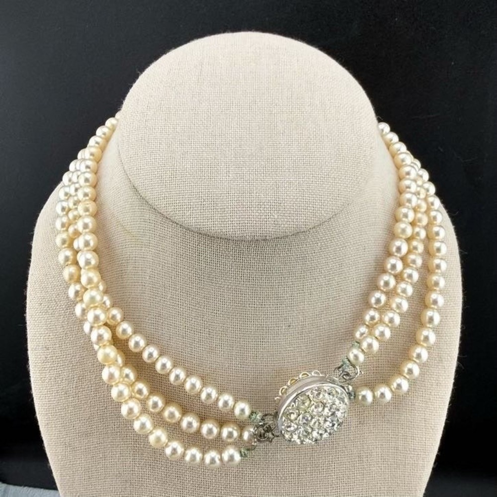Vintage Sarah Coventry Necklace Layered Faux‎ Pearl Two Sided Clasp 16"